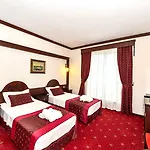 Guelhanepark & Hotel 4*