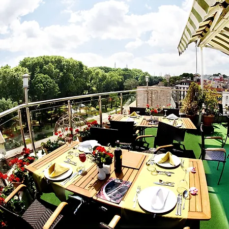 Guelhanepark & Hotell
