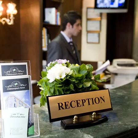 Hotell Guelhanepark &